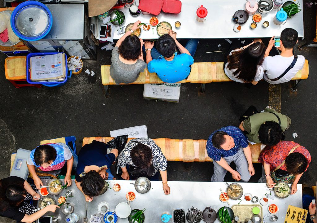 Aerial shot of Daegu's Seomun Market.